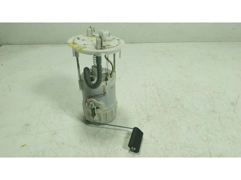 Recambio de aforador para dacia dokker furgoneta/monovolumen 1.6 referencia OEM IAM  172025758R 