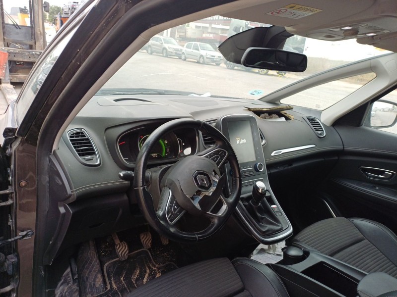 renault grand scénic iv (r9_) del año 2017