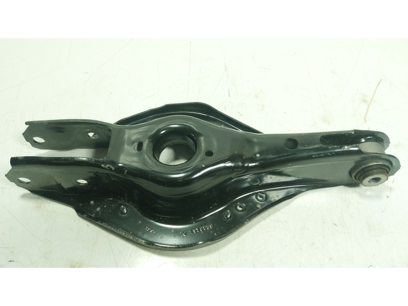 Recambio de brazo suspension inferior trasero izquierdo para bmw 4 gran coupe (g26) 420 d mild-hybrid xdrive referencia OEM IAM 