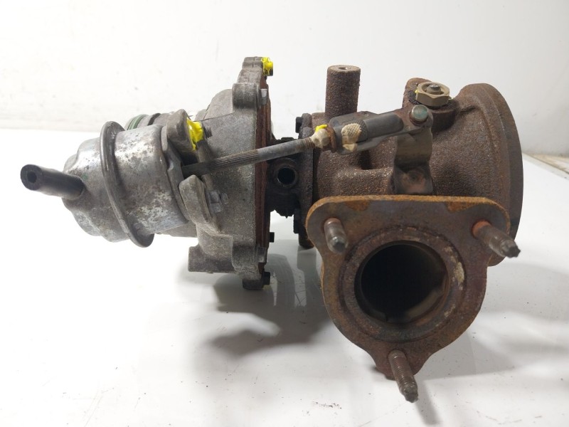 Recambio de turbocompresor para volvo v40 2.0 diesel cat referencia OEM IAM  31380130 