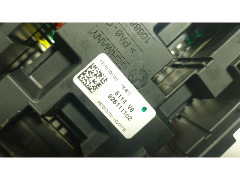 Recambio de caja reles / fusibles para bmw 1 (f20) 116 d referencia OEM IAM  926111102 