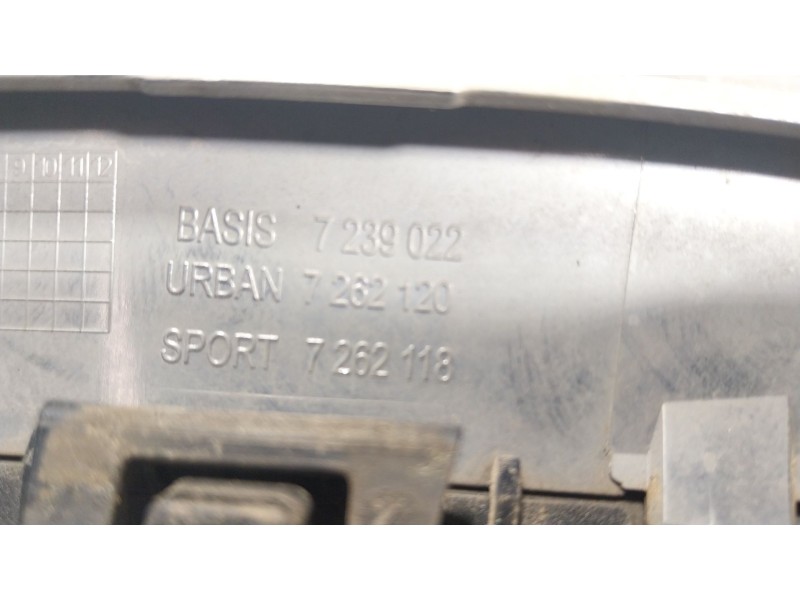 Recambio de rejilla para bmw 1 (f20) 116 d referencia OEM IAM   7239022