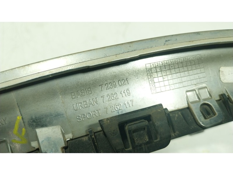 Recambio de rejilla para bmw 1 (f20) 116 d referencia OEM IAM   7239022