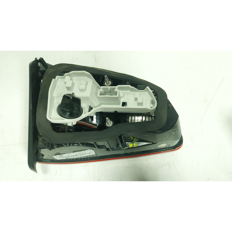 Recambio de piloto trasero derecho interior para volkswagen golf vii (5g1, bq1, be1, be2) 1.6 tdi referencia OEM IAM  5G0945094A