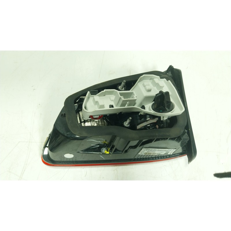 Recambio de piloto trasero izquierdo interior para volkswagen golf vii (5g1, bq1, be1, be2) 1.6 tdi referencia OEM IAM   5G09450