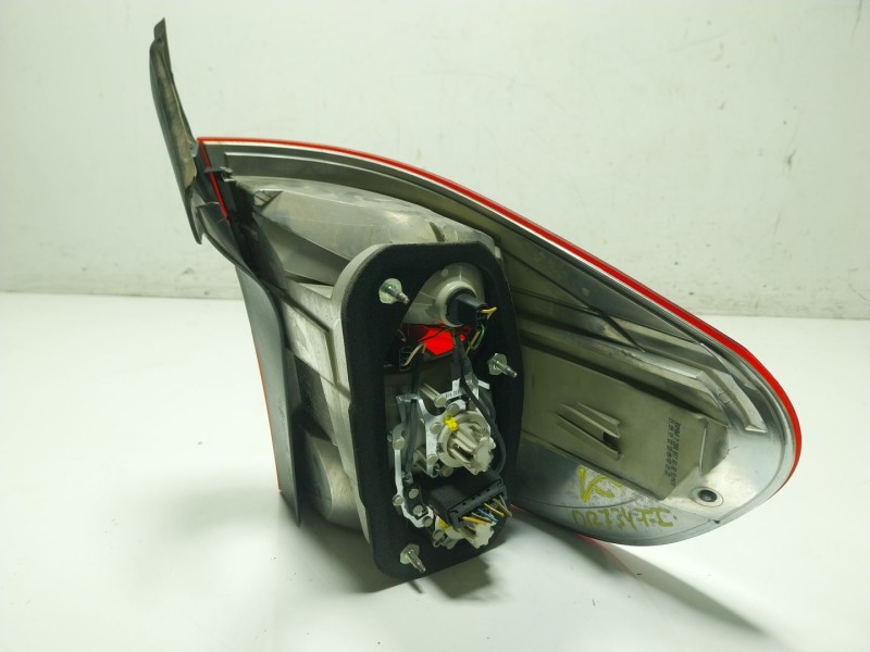 Recambio de piloto trasero izquierdo para bmw x5 (e70) 3.0 d referencia OEM IAM  720081702 