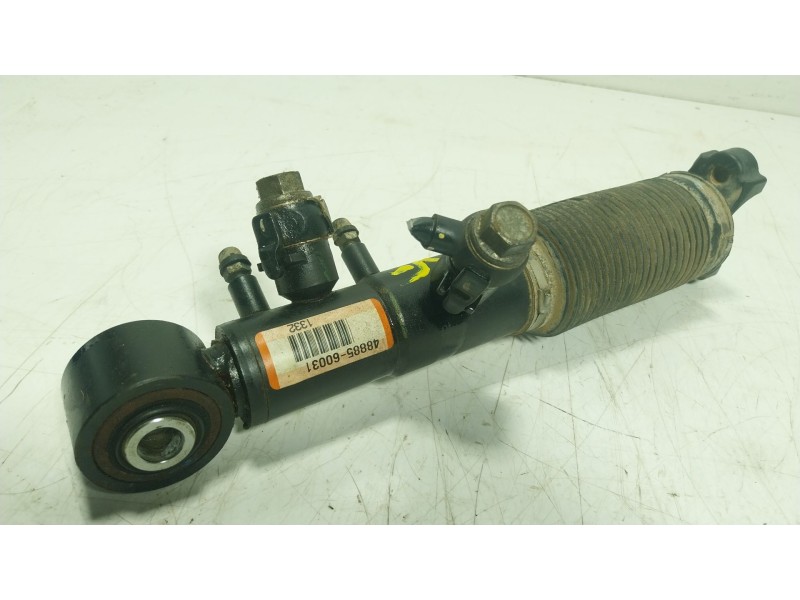 Recambio de tirante trasero izquierdo para toyota land cruiser prado (_j15_) 2.8 d-4d (gdj150_, gdj155_, gdj150) referencia OEM 