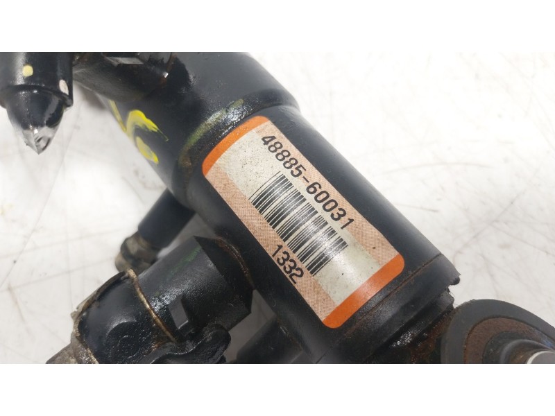 Recambio de tirante trasero izquierdo para toyota land cruiser prado (_j15_) 2.8 d-4d (gdj150_, gdj155_, gdj150) referencia OEM 