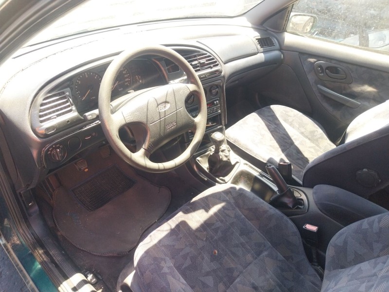 ford mondeo i (gbp) del año 1995