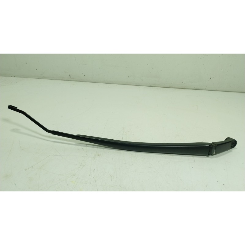 Recambio de brazo limpia delantero derecho para toyota yaris cross (mxp_) 1.5 hybrid (mxpj10) referencia OEM IAM   