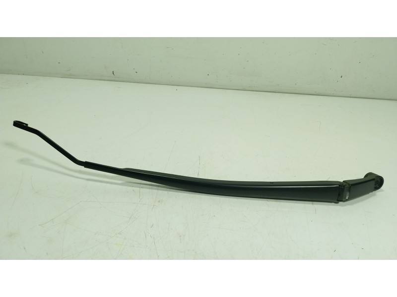 Recambio de brazo limpia delantero derecho para toyota yaris cross (mxp_) 1.5 hybrid (mxpj10) referencia OEM IAM   