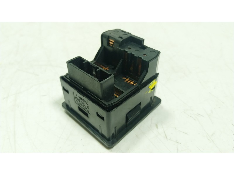 Recambio de mando retrovisor para toyota land cruiser prado (_j15_) 2.8 d-4d (gdj150_, gdj155_, gdj150) referencia OEM IAM  76F5