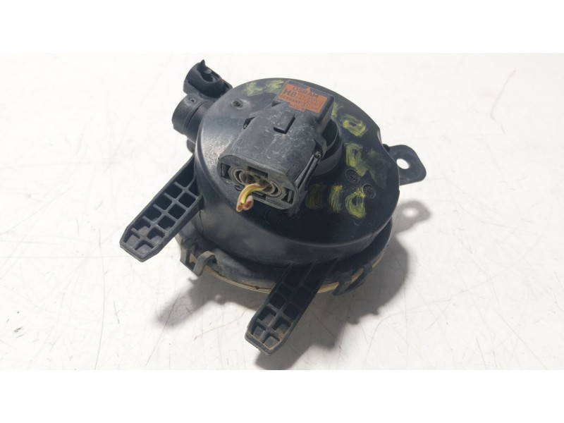 Recambio de faro antiniebla derecho para bmw 1 (f20) 116 d referencia OEM IAM  7200100001 