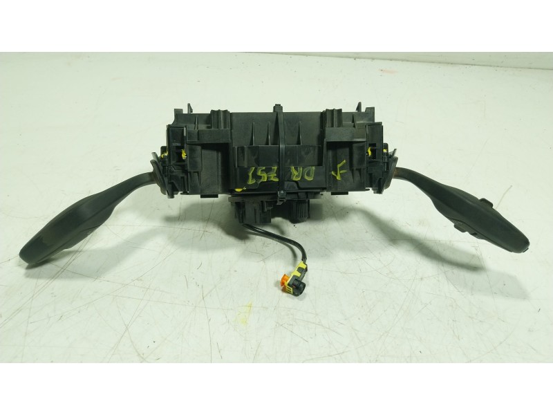 Recambio de mando intermitentes para ford fiesta vii (hj, hf) 1.1 ti-vct referencia OEM IAM 2092998  