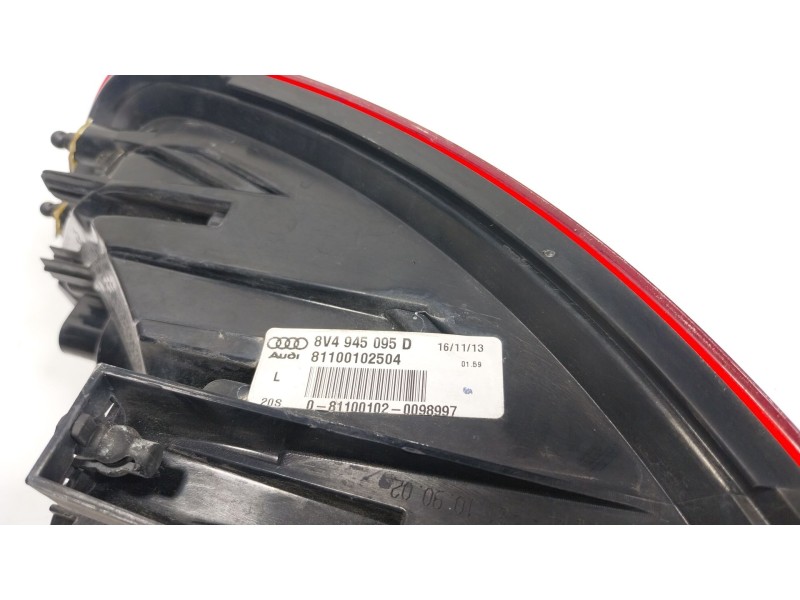 Recambio de piloto trasero izquierdo para audi a3 sportback (8va, 8vf) 1.6 tdi referencia OEM IAM  8V0945095D 