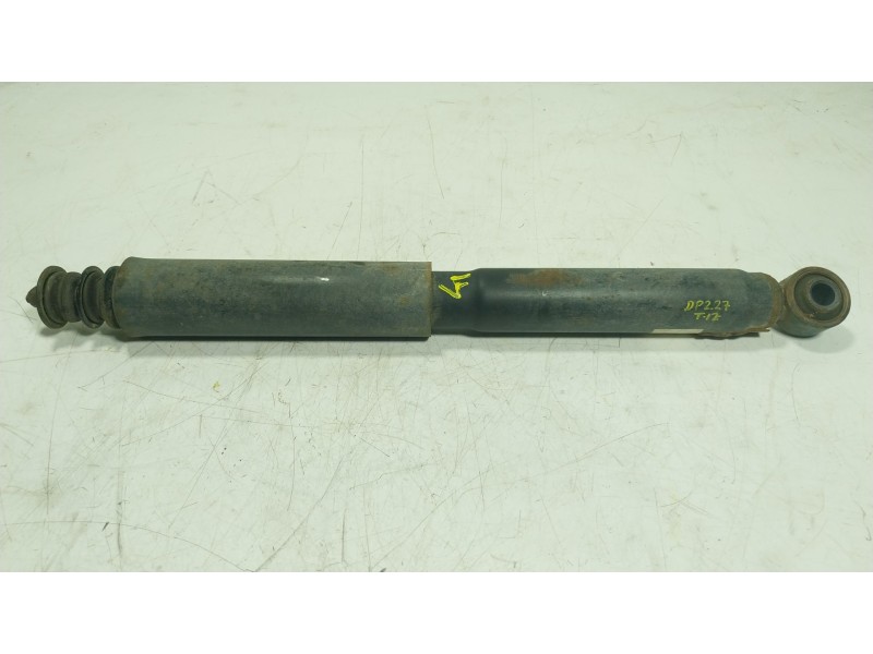 Recambio de amortiguador trasero izquierdo para toyota land cruiser prado (_j15_) 2.8 d-4d (gdj150_, gdj155_, gdj150) referencia