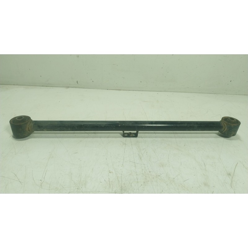 Recambio de brazo suspension inferior trasero derecho para toyota land cruiser prado (_j15_) 2.8 d-4d (gdj150_, gdj155_, gdj150)