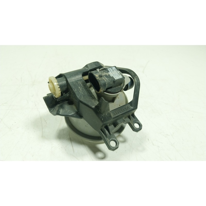 Recambio de faro antiniebla derecho para toyota land cruiser prado (_j15_) 2.8 d-4d (gdj150_, gdj155_, gdj150) referencia OEM IA