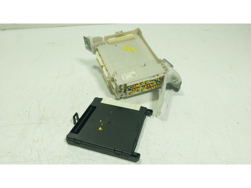 Recambio de caja reles / fusibles para toyota land cruiser prado (_j15_) 2.8 d-4d (gdj150_, gdj155_, gdj150) referencia OEM IAM 