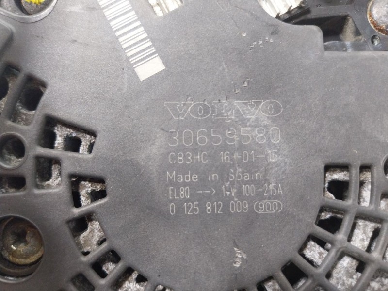 Recambio de alternador para volvo v40 2.0 diesel cat referencia OEM IAM  30659580 