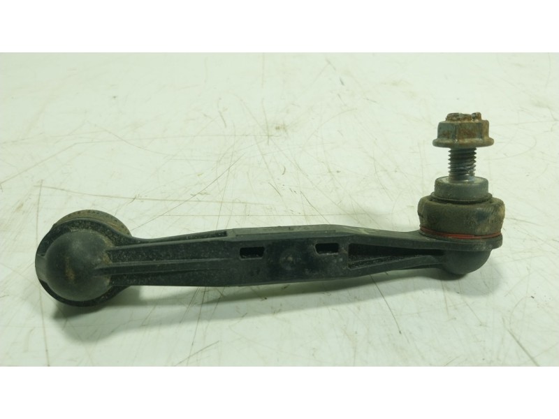 Recambio de tirante trasero derecho para bmw 4 gran coupe (g26) 420 d mild-hybrid xdrive referencia OEM IAM 33506785608  