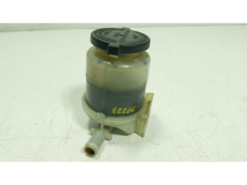 Recambio de deposito liquido direccion para toyota land cruiser prado (_j15_) 2.8 d-4d (gdj150_, gdj155_, gdj150) referencia OEM