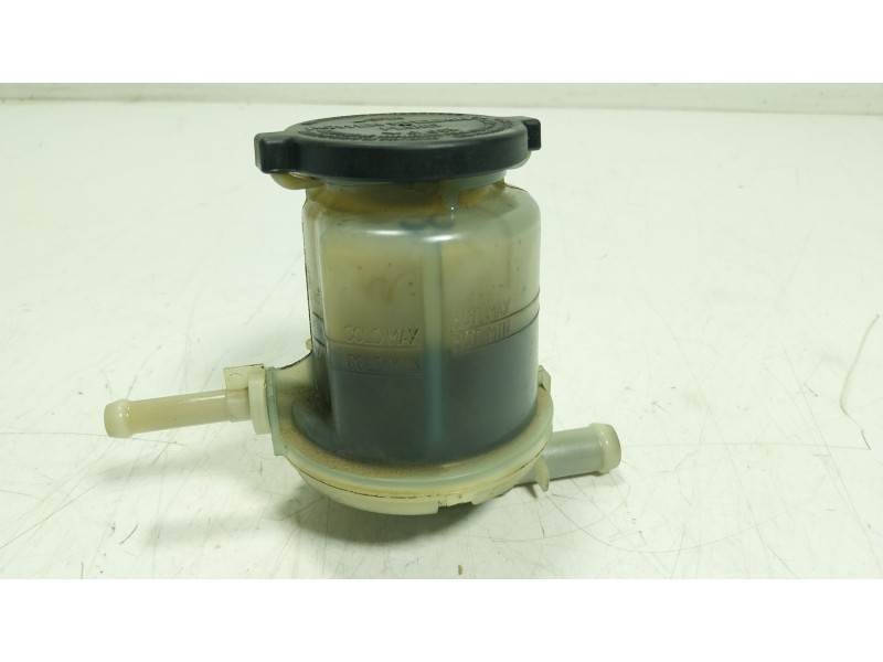 Recambio de deposito liquido direccion para toyota land cruiser prado (_j15_) 2.8 d-4d (gdj150_, gdj155_, gdj150) referencia OEM