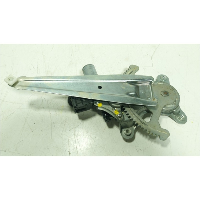 Recambio de elevalunas trasero derecho para toyota land cruiser prado (_j15_) 2.8 d-4d (gdj150_, gdj155_, gdj150) referencia OEM