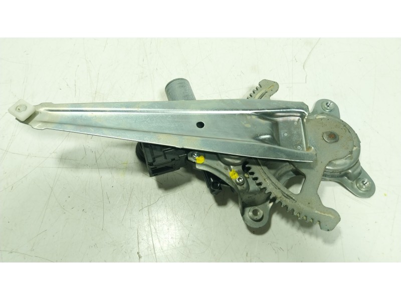 Recambio de elevalunas trasero derecho para toyota land cruiser prado (_j15_) 2.8 d-4d (gdj150_, gdj155_, gdj150) referencia OEM