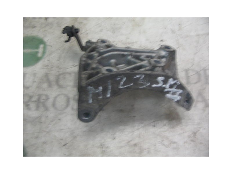 Recambio de soporte cambio para renault twingo (co6) 1.3 cat referencia OEM IAM   