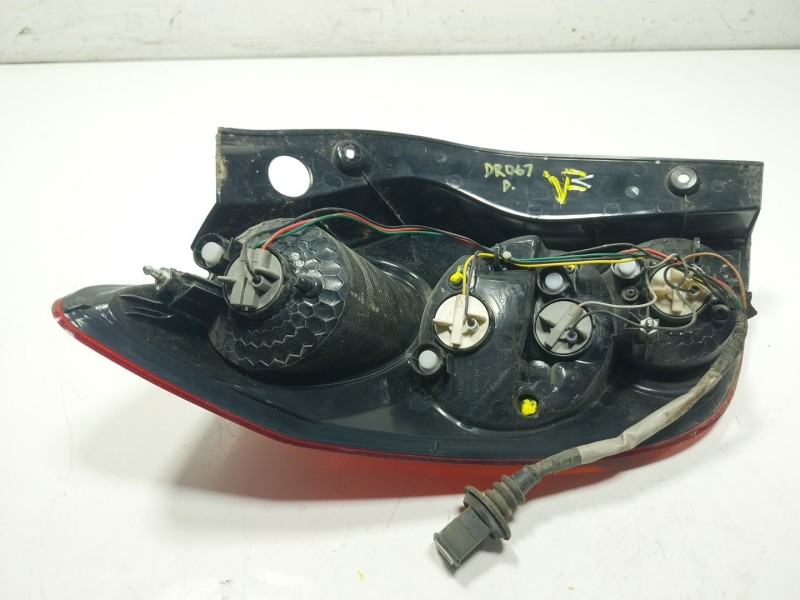 Recambio de piloto trasero derecho para ssangyong korando (ck) 2.0 e-xdi referencia OEM IAM   