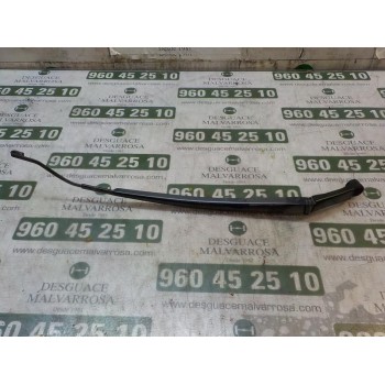 BRAZO LIMPIA DELANTERO DERECHO 8521142140 