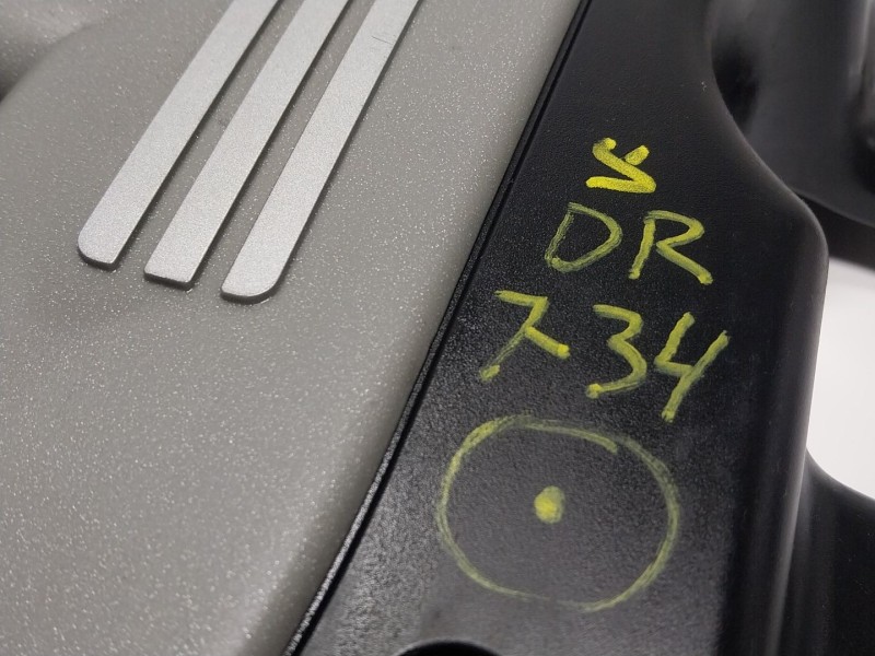 Recambio de tapa motor para bmw x5 (e70) 3.0 d referencia OEM IAM   