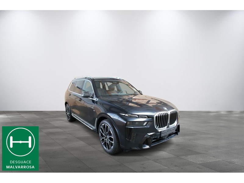 bmw x7 (g07) del año 2023