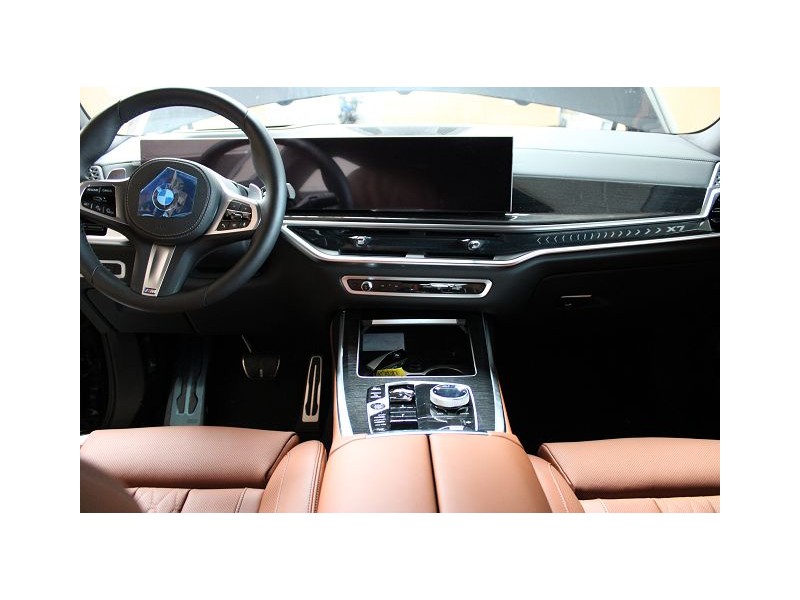 bmw x7 (g07) del año 2023