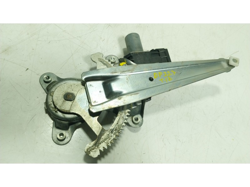 Recambio de elevalunas trasero izquierdo para toyota land cruiser prado (_j15_) 2.8 d-4d (gdj150_, gdj155_, gdj150) referencia O