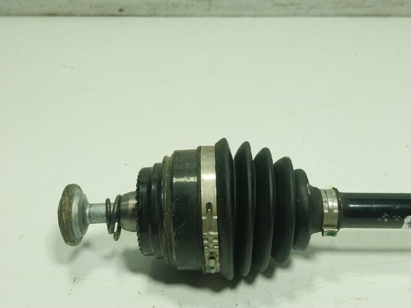 Recambio de transmision izquierda para bmw 5 (g30, f90) 530 i mild-hybrid xdrive referencia OEM IAM  984676902 