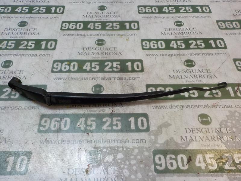 Recambio de brazo limpia delantero izquierdo para toyota rav 4 advance hybrid referencia OEM IAM 8522142150  