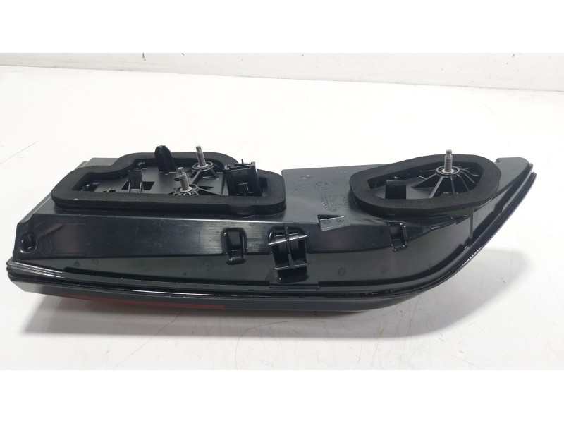 Recambio de piloto trasero derecho interior para bmw x7 (g07) xdrive 40 d mild-hybrid referencia OEM IAM  12770040020 