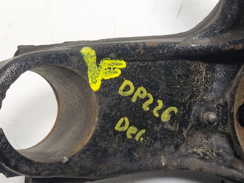 Recambio de mangueta delantera derecha para peugeot 208 i (ca_, cc_) 1.4 hdi referencia OEM IAM   