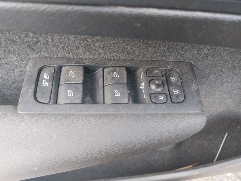 volvo xc40 (536) del año 2022