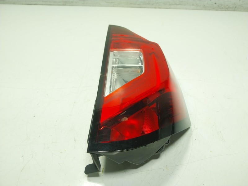 Recambio de piloto trasero derecho para nissan townstar monospace (xfk) 1.3 referencia OEM IAM   