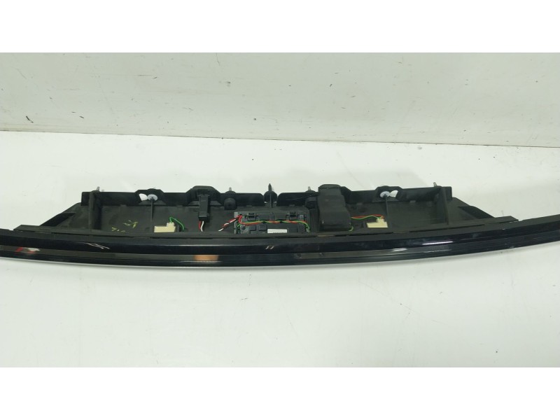 Recambio de maneta porton para bmw x7 (g07) xdrive 40 d mild-hybrid referencia OEM IAM  7458169 