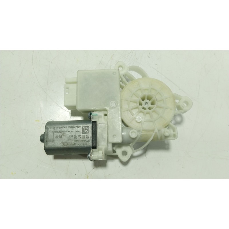 Recambio de motor elevalunas delantero derecho para bmw x7 (g07) xdrive 40 d mild-hybrid referencia OEM IAM  9450070 