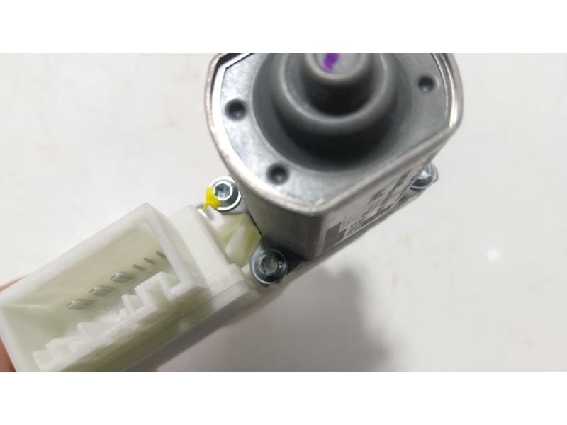 Recambio de motor elevalunas trasero derecho para bmw x7 (g07) xdrive 40 d mild-hybrid referencia OEM IAM  9450072 