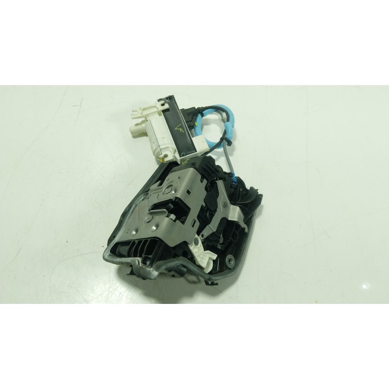 Recambio de cerradura puerta delantera derecha para bmw x7 (g07) xdrive 40 d mild-hybrid referencia OEM IAM  51217477702 