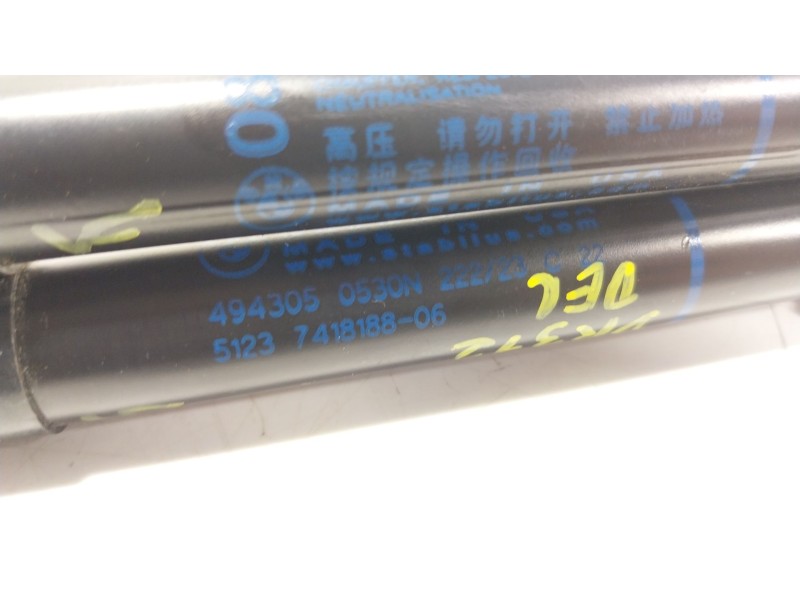 Recambio de amortiguador capot para bmw x7 (g07) xdrive 40 d mild-hybrid referencia OEM IAM  51237418188 