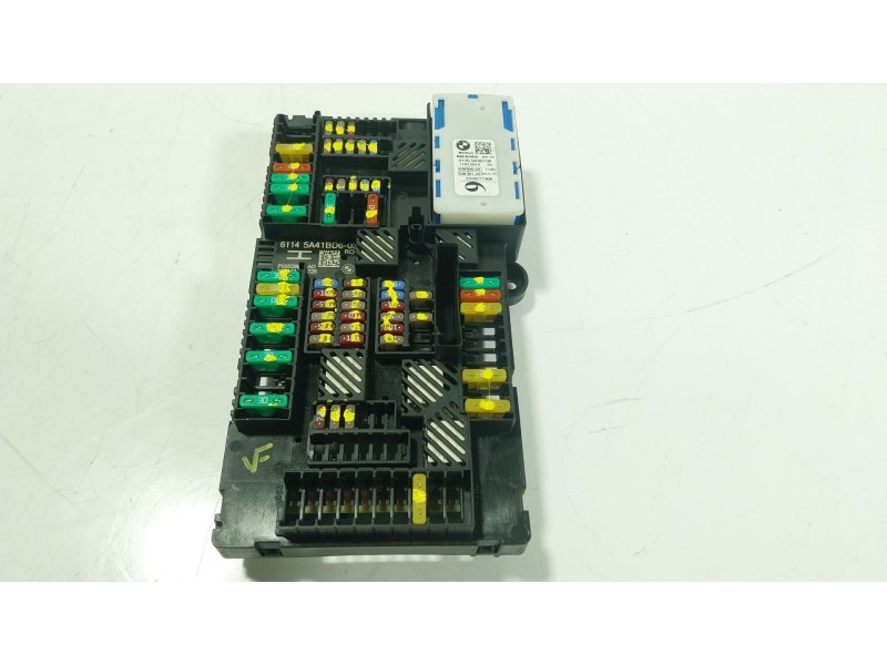 Recambio de caja reles / fusibles para bmw x7 (g07) xdrive 40 d mild-hybrid referencia OEM IAM  61145A41BD6 