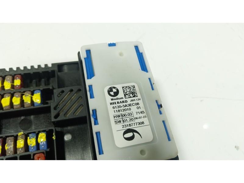 Recambio de caja reles / fusibles para bmw x7 (g07) xdrive 40 d mild-hybrid referencia OEM IAM  61145A41BD6 