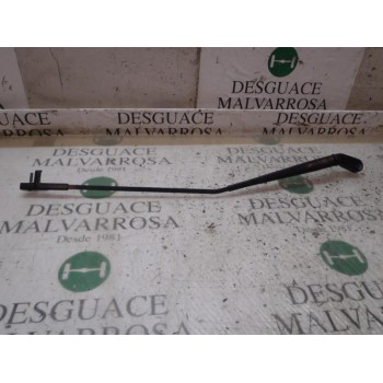 BRAZO LIMPIA DELANTERO DERECHO 